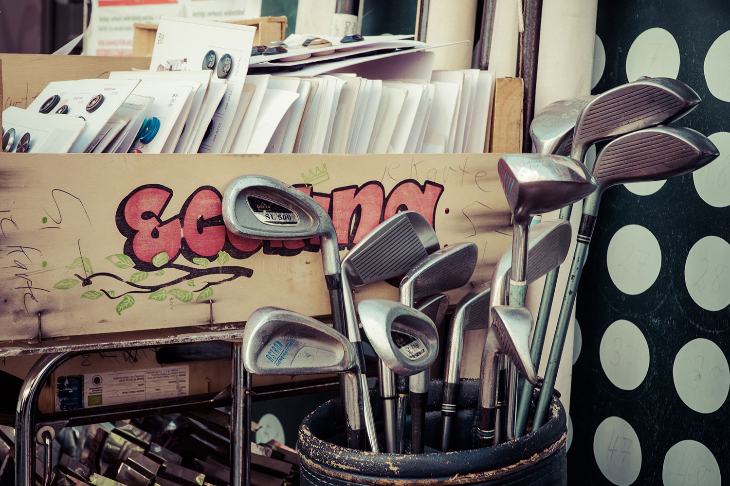 Fyndade golfklubbor på auktion på nätet